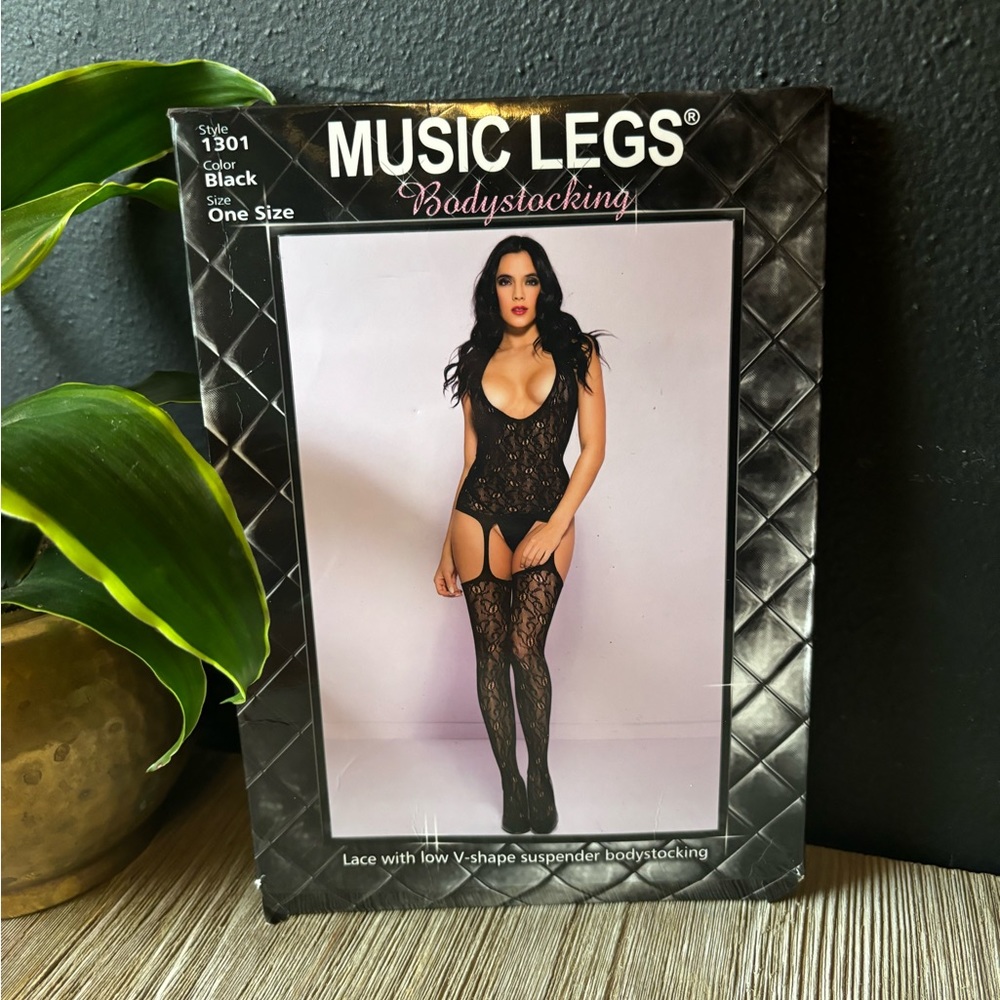 🌺 Music Legs Black Lace Body Stocking